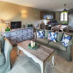 Lovely In Saint-laurent-de-la-ca Holiday home